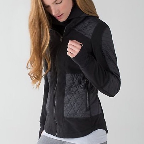 lululemon athletica Jackets & Blazers - Lululemon Fleecy Keen With Rare Ruffle Detail Jacket in Black Women’s Size 8